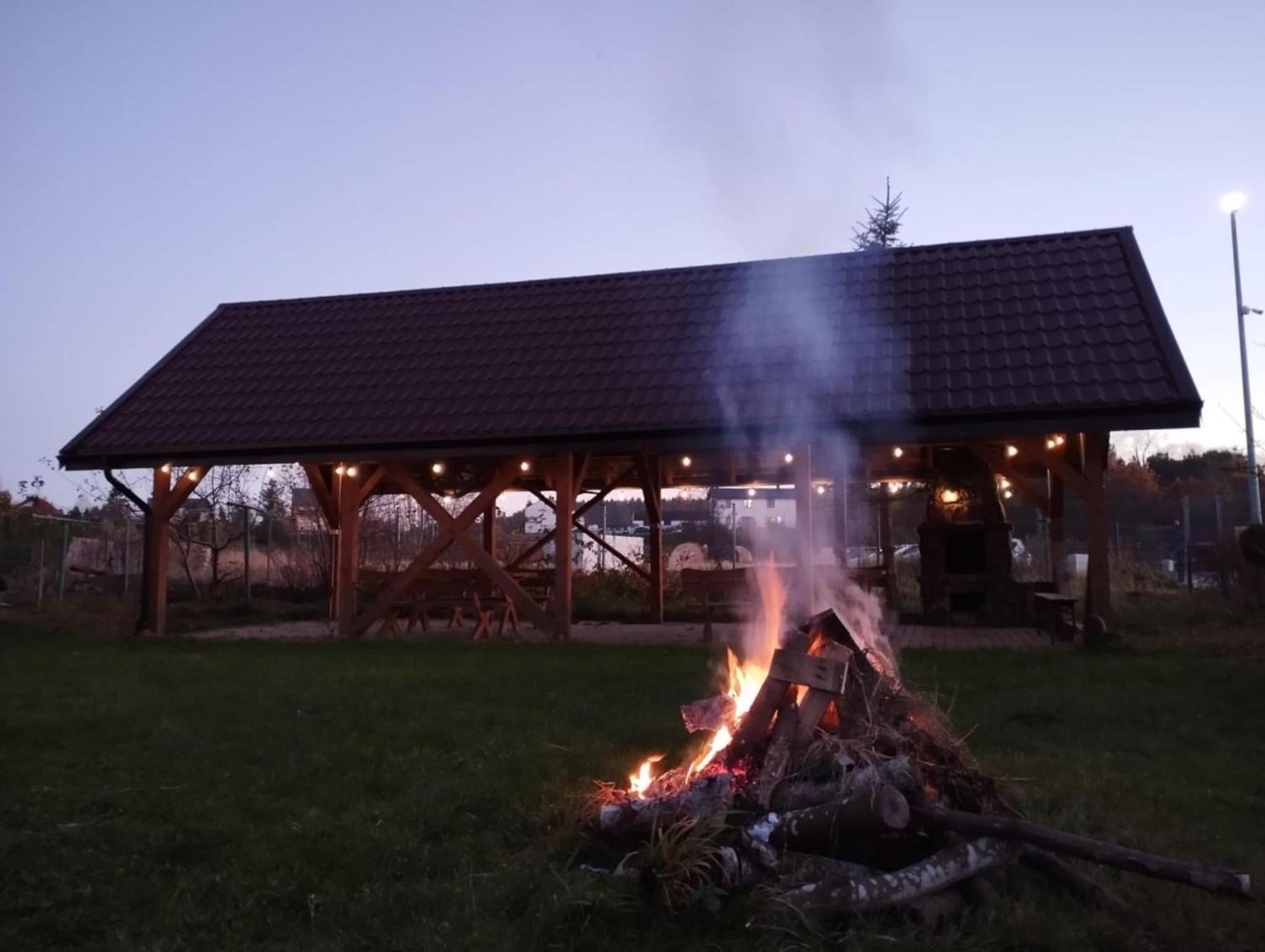 Checz Goscinna- Pokoje,Sauna,Jacuzzi, Sala Konferencyjna Grzybno Экстерьер фото